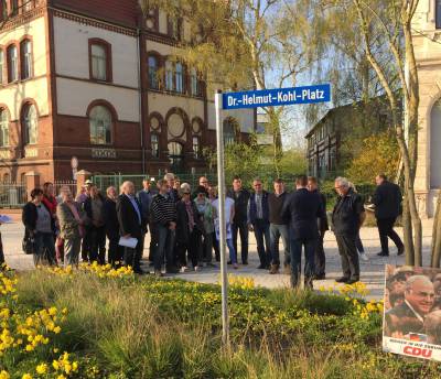 Einweihung Dr.-Helmut-Kohl-Platz in Burg - 