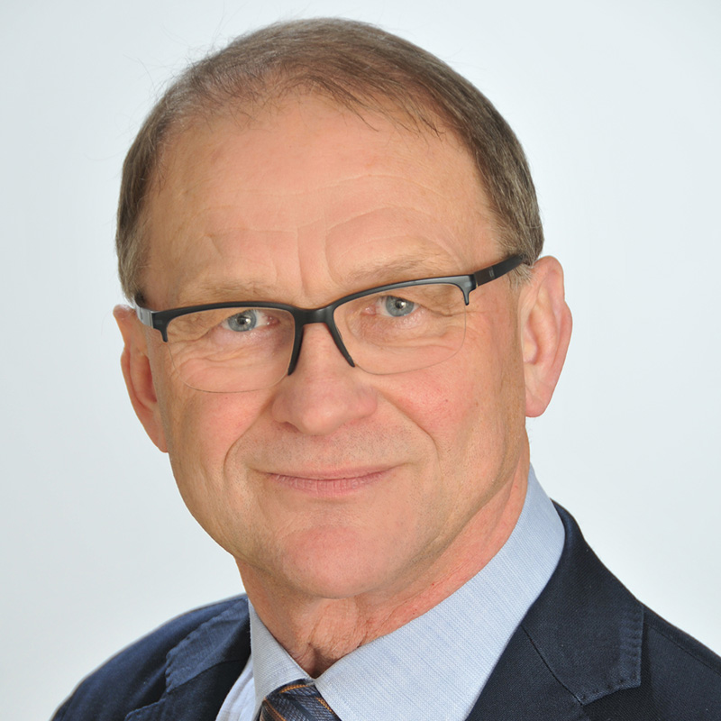  Ralf Huchel